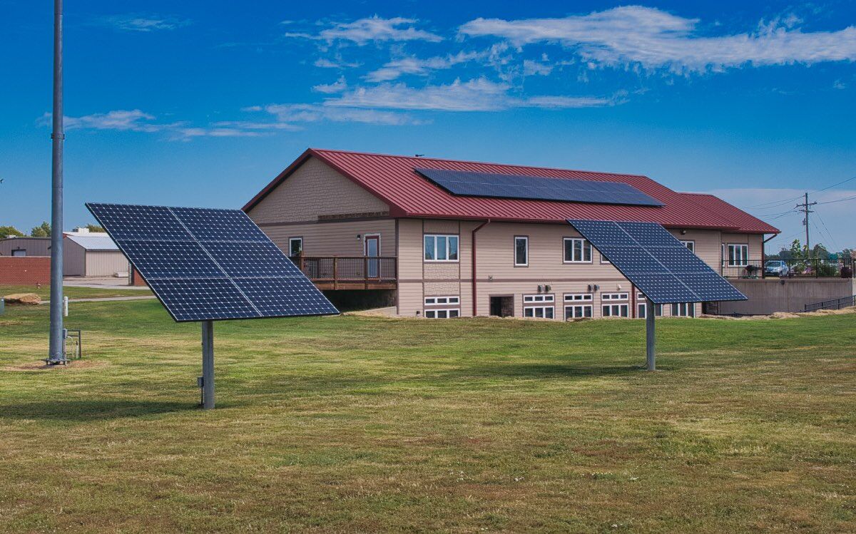 P1040274-web Flint Hills Solar