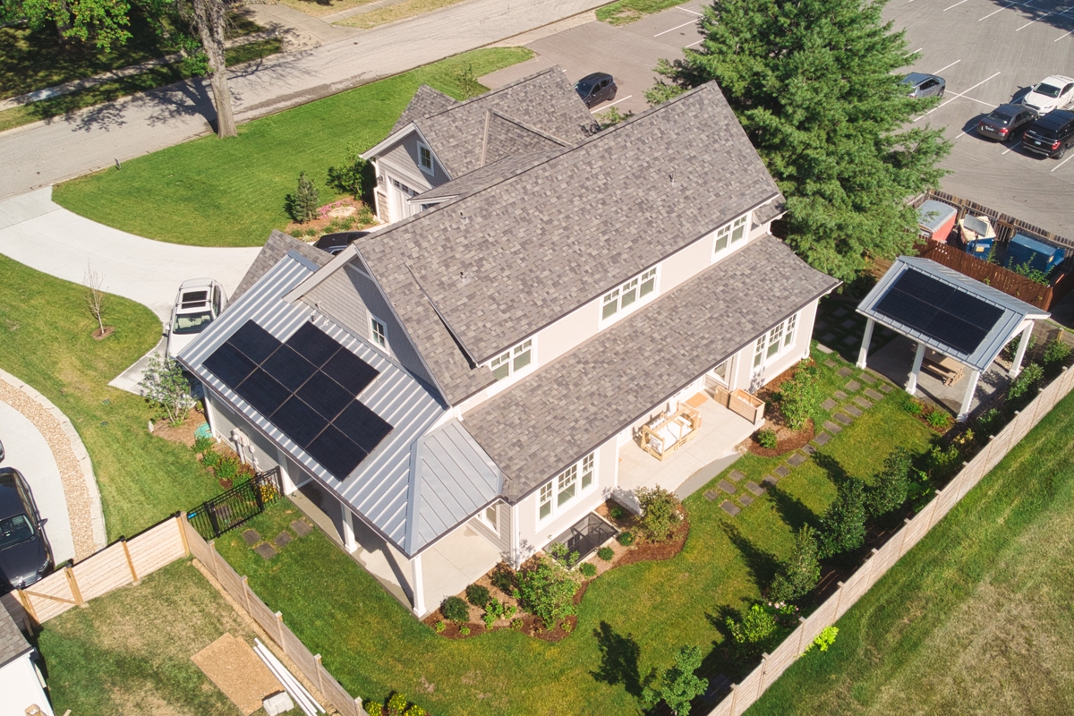 hannifan-web-1 Prairie Village Solar