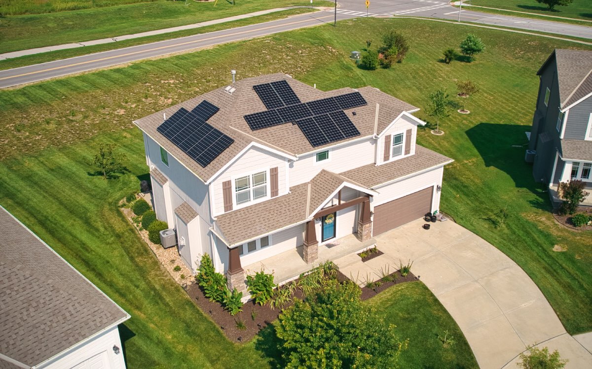 DJI_0394-web Shawnee Mission Solar